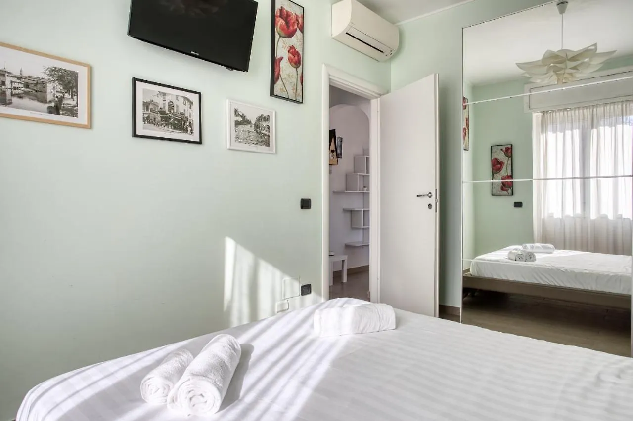 公寓 米兰Joivy Delightful Flat With Balcony公寓 意大利