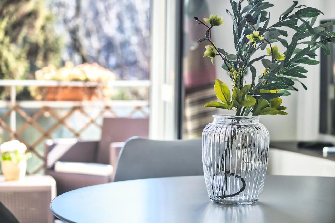 Ferienwohnung Joivy Delightful Flat With Balcony Mailand 0*,  Italien